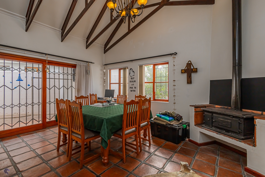 4 Bedroom Property for Sale in Country Club Western Cape